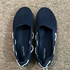 Women’s shoes